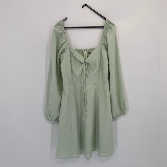 Abercrombie & Fitch Lace Up Flirty Long Sleeve Mini Dress - Picture 2 of 6
